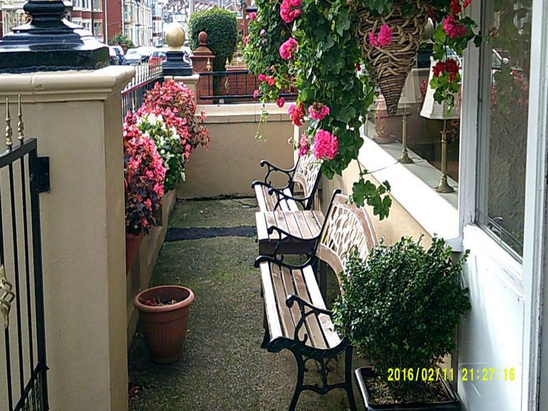Olivers Strickley Over 35 Years Only Blackpool Buitenkant foto